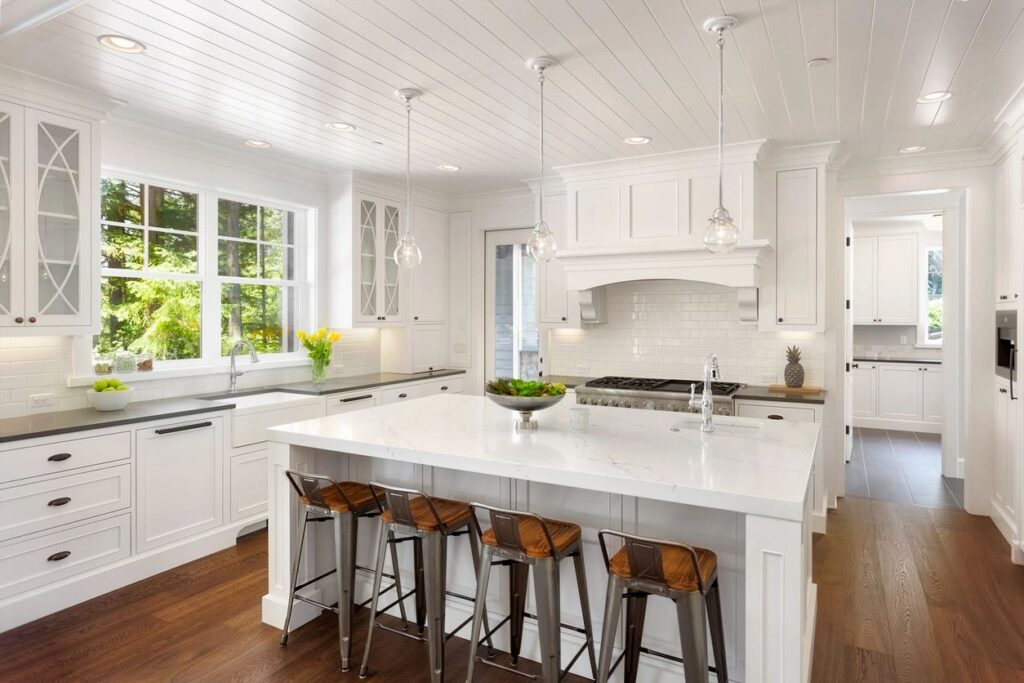 PIcture of an organized kitchen.